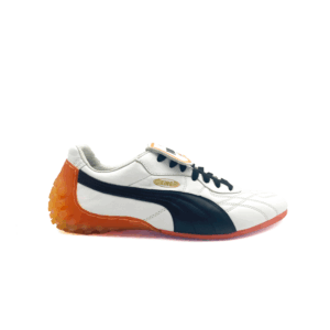 Tweedehands Puma King LS wit met zwarte streep maat 40