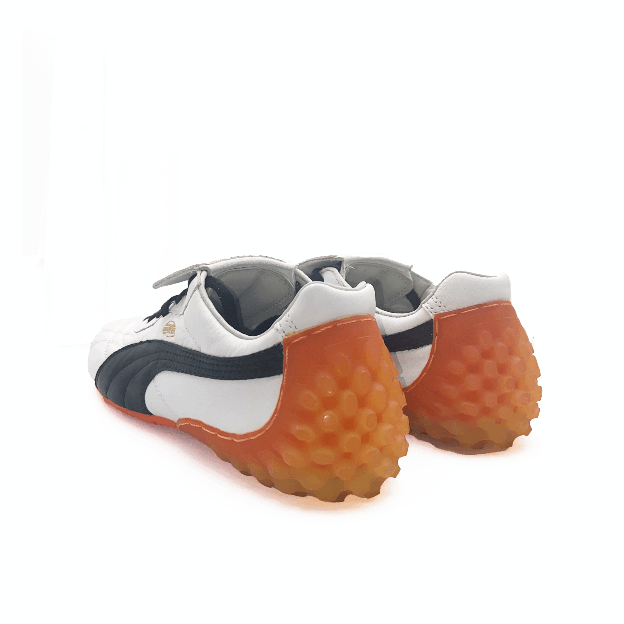 Tweedehands Puma King LS wit met zwarte streep maat 40